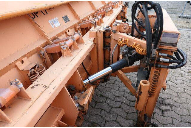 Schmidt MF 9.3, Schneeschild, 5.600mm, Winterdienst - Sniego peilis: foto 2 Schmidt MF 9.3, Schneeschild, 5.600mm, Winterdienst - Sniego peilis: foto 2