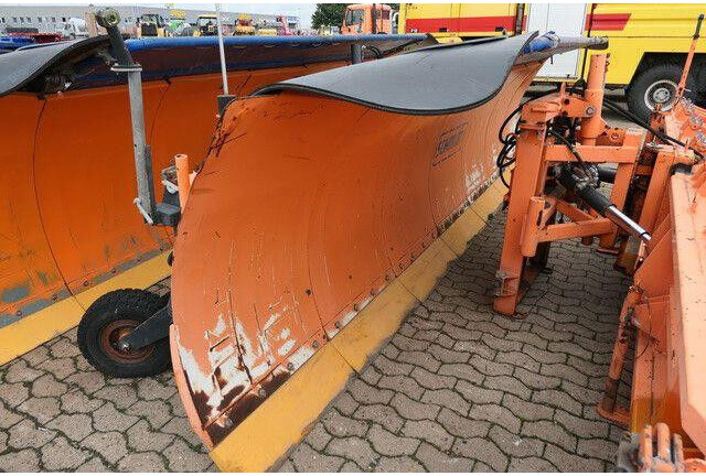 Schmidt MF 9.3, Schneeschild, 5.600mm, Winterdienst - Sniego peilis: foto 2 Schmidt MF 9.3, Schneeschild, 5.600mm, Winterdienst - Sniego peilis: foto 2