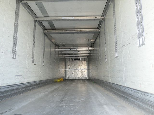 Schmitz Cargobull SKO 24, Doppelstock, Carrier Maxima, Trennwand - Refrižeratorius puspriekabė: foto 4 Schmitz Cargobull SKO 24, Doppelstock, Carrier Maxima, Trennwand - Refrižeratorius puspriekabė: foto 4