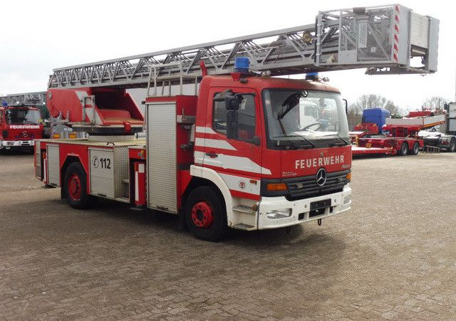 Mercedes-Benz 1528 ATEGO 4x2, Drehleiter DL23-12, Metz, 30m - Sunkvežimis: foto 4 Mercedes-Benz 1528 ATEGO 4x2, Drehleiter DL23-12, Metz, 30m - Sunkvežimis: foto 4