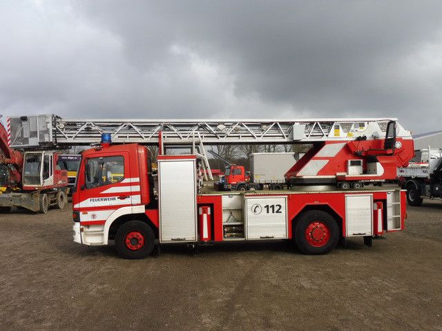 Mercedes-Benz 1528 ATEGO 4x2, Drehleiter DL23-12, Metz, 30m - Sunkvežimis: foto 2 Mercedes-Benz 1528 ATEGO 4x2, Drehleiter DL23-12, Metz, 30m - Sunkvežimis: foto 2