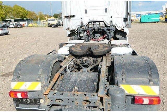 Mercedes-Benz 2443 LS Actros 6x2, 3-Achser, 24to. GG, Waage - Vilkikas: foto 4 Mercedes-Benz 2443 LS Actros 6x2, 3-Achser, 24to. GG, Waage - Vilkikas: foto 4