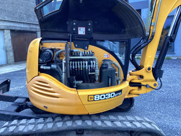 Mini pelle JCB 8030 ZTS - 2010 - 2.288 hrs - Mini ekskavatorius: foto 3 Mini pelle JCB 8030 ZTS - 2010 - 2.288 hrs - Mini ekskavatorius: foto 3