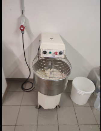 Kepyklų įranga Pétrins / pétrisseurs à spirale VMI: foto 1