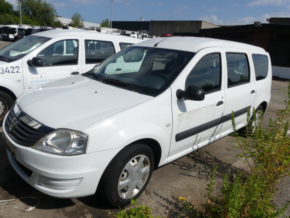 REF:10423 - Voiture Dacia Logan 1.5 DCI break (2012-254.373 km) - Lengvasis automobilis: foto 1 REF:10423 - Voiture Dacia Logan 1.5 DCI break (2012-254.373 km) - Lengvasis automobilis: foto 1