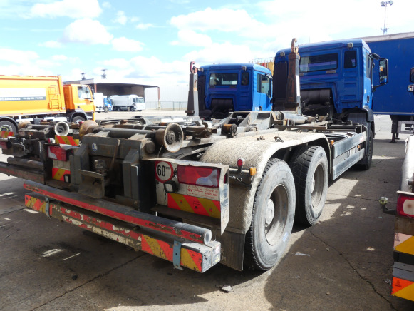 REF:1309 - Camion porte-container MAN 28S (2009-572.532 km) - Hook-lift sunkvežimis: foto 3 REF:1309 - Camion porte-container MAN 28S (2009-572.532 km) - Hook-lift sunkvežimis: foto 3