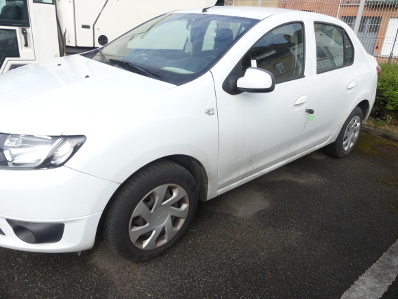 REF:20513 - Voiture Dacia Logan Berline (2013-97.655 km) - Sedanas: foto 2 REF:20513 - Voiture Dacia Logan Berline (2013-97.655 km) - Sedanas: foto 2