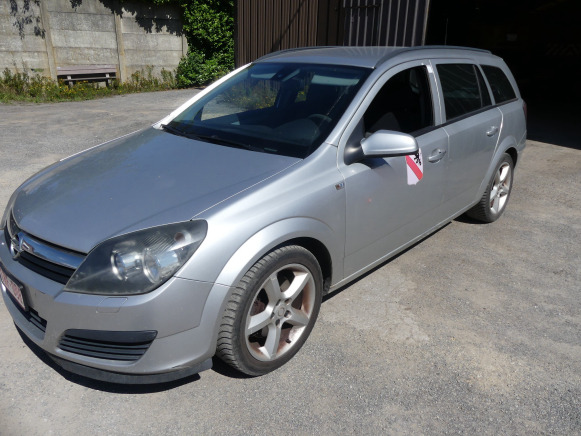 REF:TRF008 - Voiture Opel Astra break (2005-158.167 km) - Lengvasis automobilis: foto 1 REF:TRF008 - Voiture Opel Astra break (2005-158.167 km) - Lengvasis automobilis: foto 1