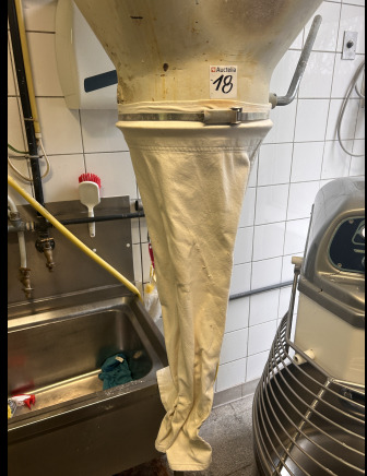 Trémie passeuse avec commande électrique Spiromatic Spido1 - Kepyklų įranga: foto 3 Trémie passeuse avec commande électrique Spiromatic Spido1 - Kepyklų įranga: foto 3