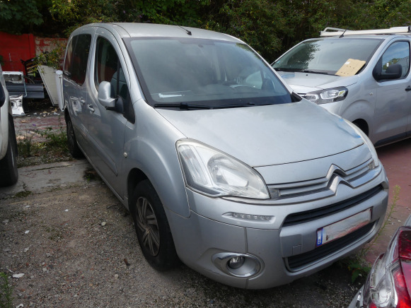 Voiture Citroën Berlingo (2014-92.824 km) - VIN VF77J9HP0EJ546013 - Lengvasis automobilis: foto 3 Voiture Citroën Berlingo (2014-92.824 km) - VIN VF77J9HP0EJ546013 - Lengvasis automobilis: foto 3