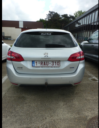 Voiture Peugeot 308 (2016-235.833 km-VIN:VF3LCBHXGS235579) - Lengvasis automobilis: foto 5 Voiture Peugeot 308 (2016-235.833 km-VIN:VF3LCBHXGS235579) - Lengvasis automobilis: foto 5