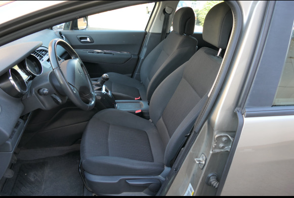 Voiture Peugeot 5008 (2013-165.686 km) - Lengvasis automobilis: foto 5 Voiture Peugeot 5008 (2013-165.686 km) - Lengvasis automobilis: foto 5