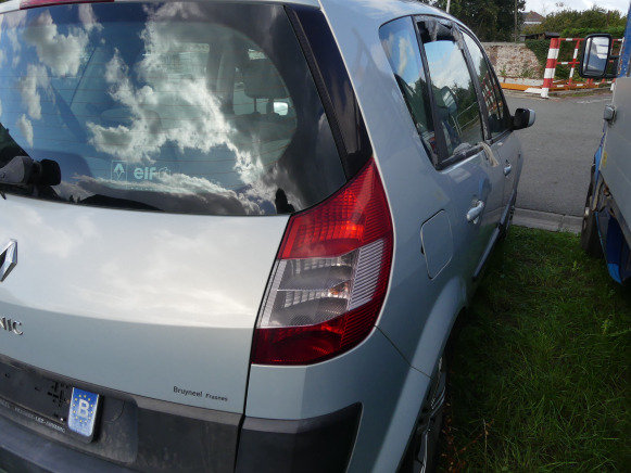 Voiture Renault Scenic 1.9 DCI - Lengvasis automobilis: foto 5 Voiture Renault Scenic 1.9 DCI - Lengvasis automobilis: foto 5