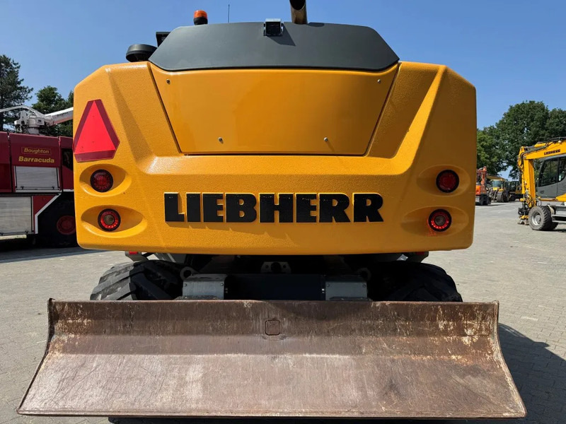 Liebherr A914 2019 7300 uur !! NL MACHINE !! - Ratinis ekskavatorius: foto 5 Liebherr A914 2019 7300 uur !! NL MACHINE !! - Ratinis ekskavatorius: foto 5