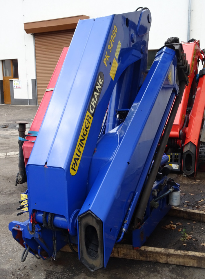 PALFINGER PK 32080 D year 2005, remote control, only 1575 hours - Kranas-manipuliatorius: foto 2 PALFINGER PK 32080 D year 2005, remote control, only 1575 hours - Kranas-manipuliatorius: foto 2