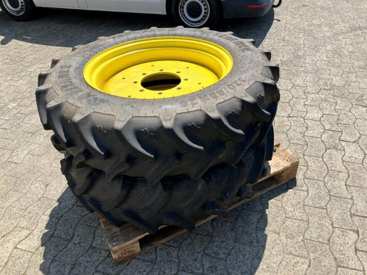 Alliance 320/85R28 - Padanga - Žemės ūkio technika: foto 2 Alliance 320/85R28 - Padanga - Žemės ūkio technika: foto 2