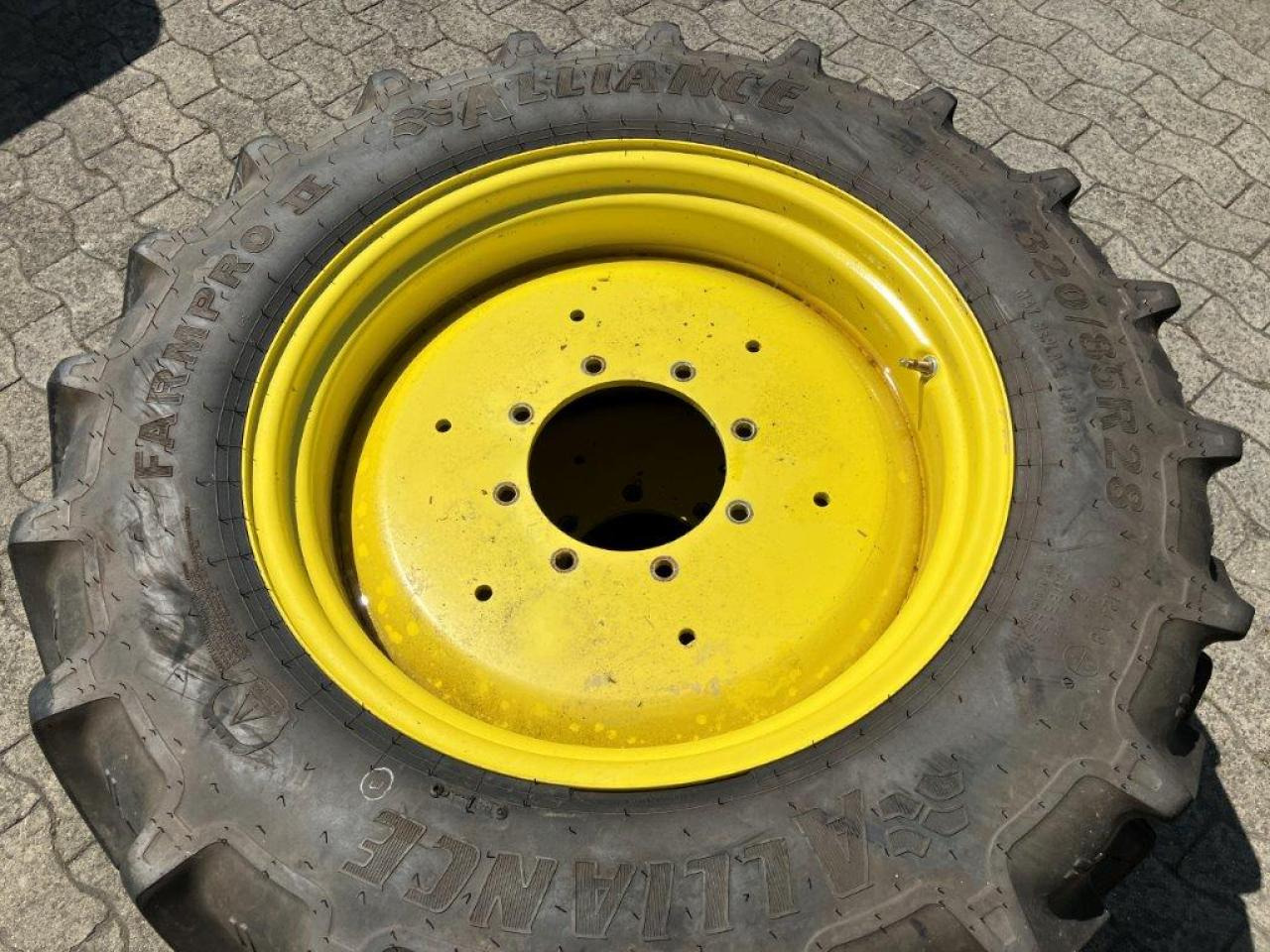 Alliance 320/85R28 - Padanga - Žemės ūkio technika: foto 4 Alliance 320/85R28 - Padanga - Žemės ūkio technika: foto 4