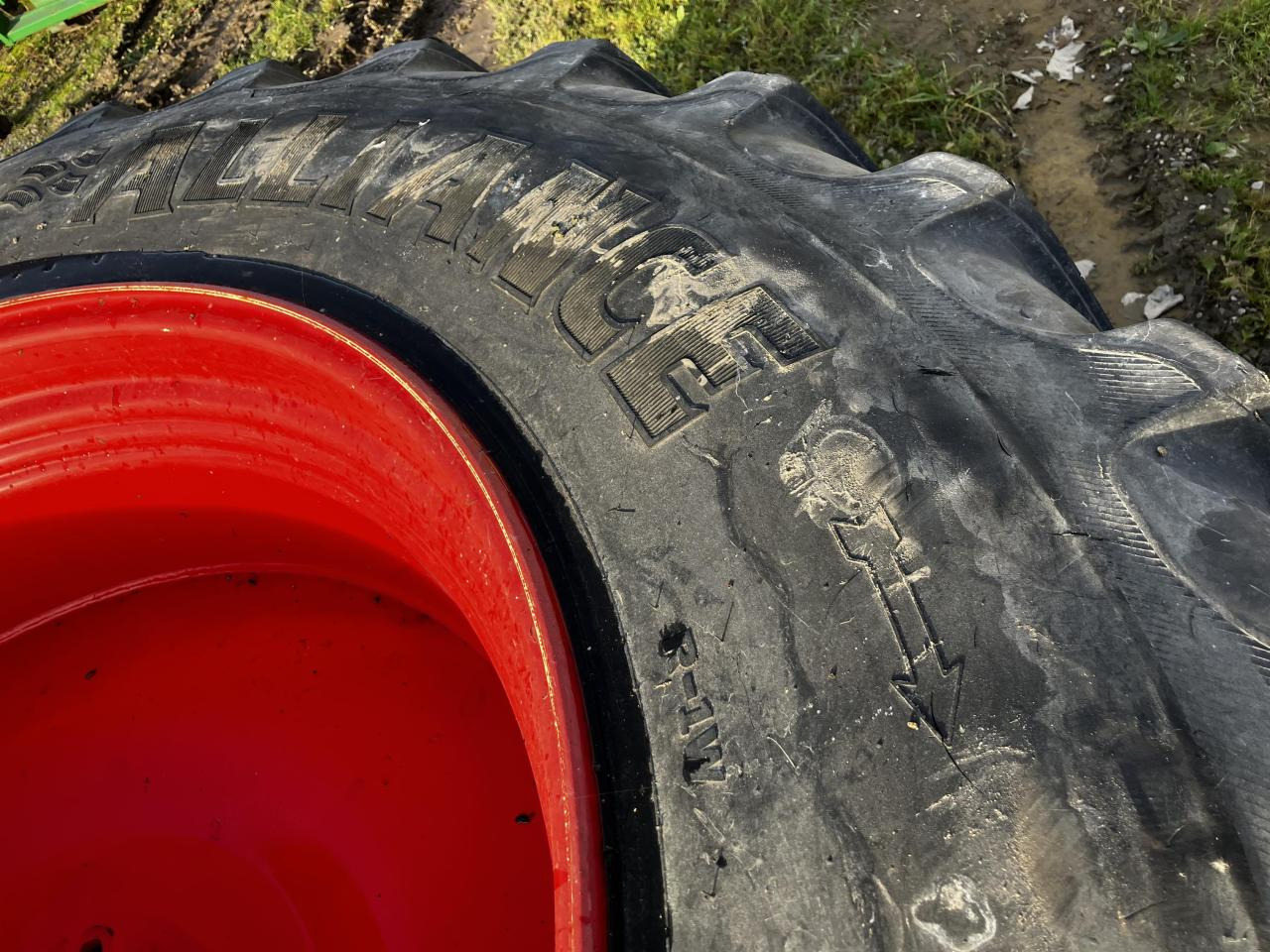 Alliance 520/85R46 VF - Padanga - Žemės ūkio technika: foto 3 Alliance 520/85R46 VF - Padanga - Žemės ūkio technika: foto 3