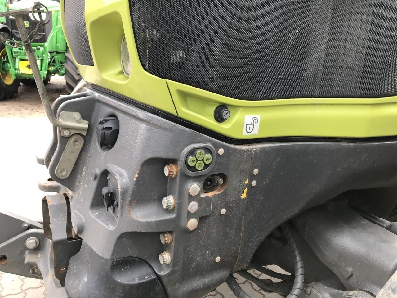 CLAAS Axion 870 - Traktorius: foto 4 CLAAS Axion 870 - Traktorius: foto 4
