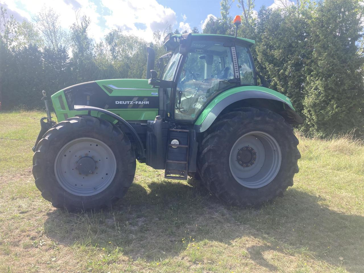Deutz-Fahr 7250TTV - Traktorius: foto 3 Deutz-Fahr 7250TTV - Traktorius: foto 3
