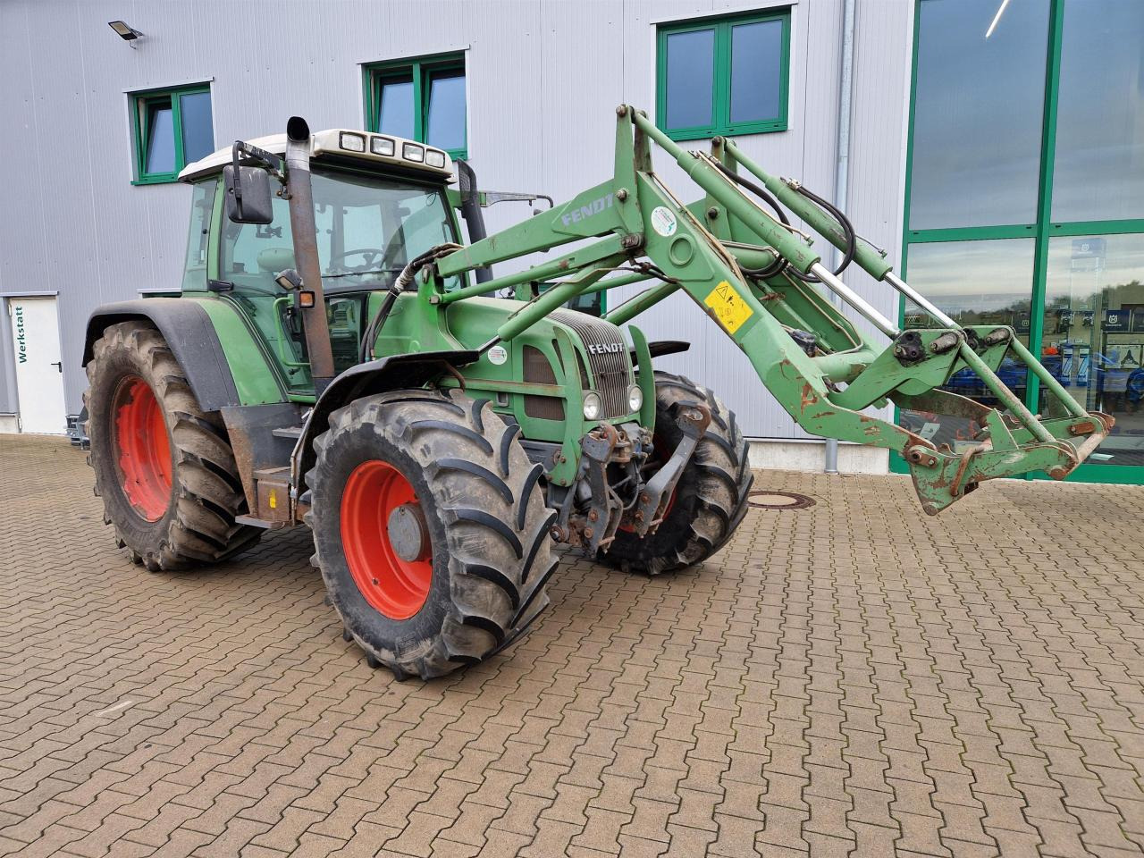 Fendt 714 Vario - Traktorius: foto 1 Fendt 714 Vario - Traktorius: foto 1
