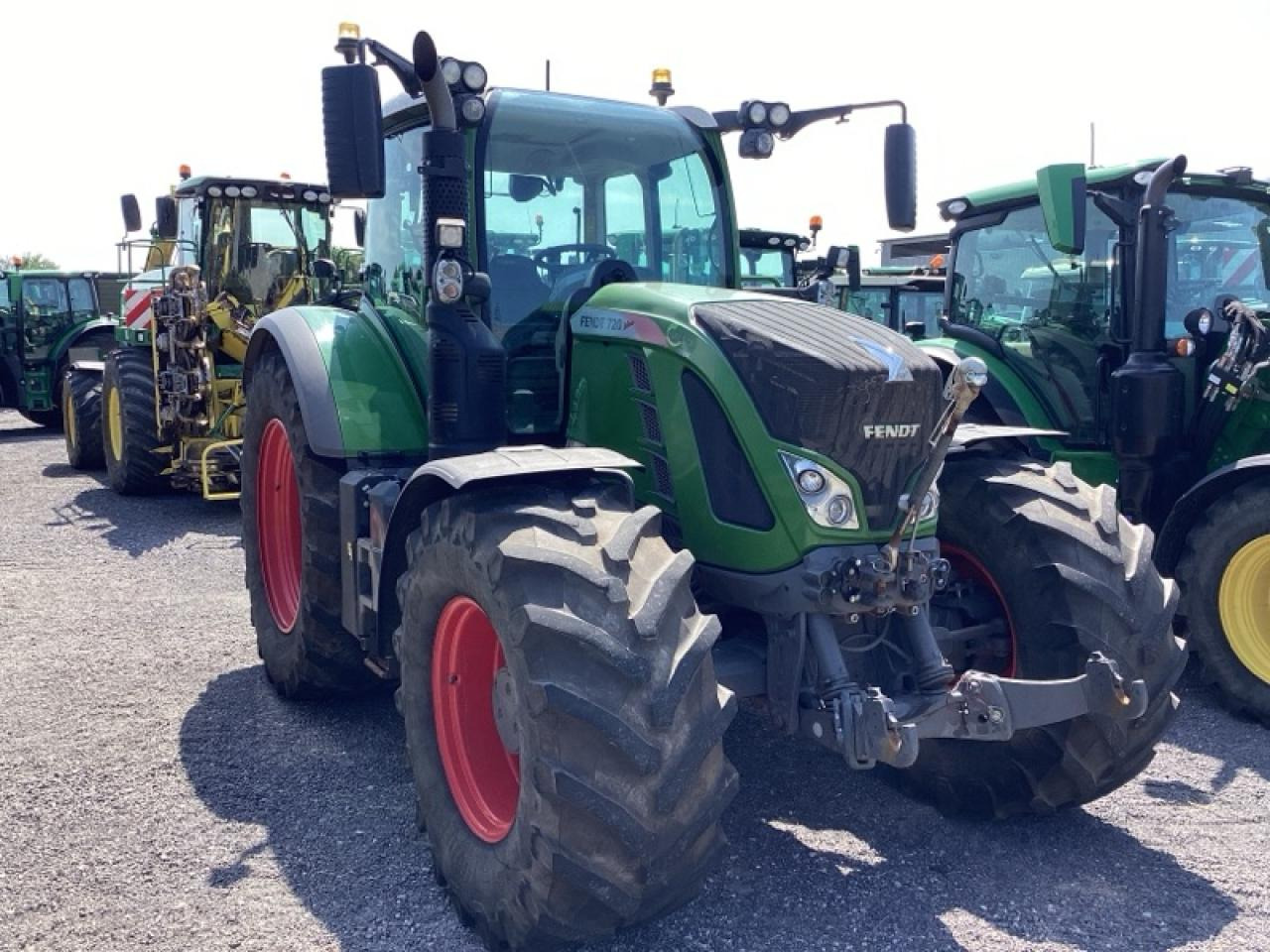 Fendt 720 Vario Profi Plus - Traktorius: foto 2 Fendt 720 Vario Profi Plus - Traktorius: foto 2