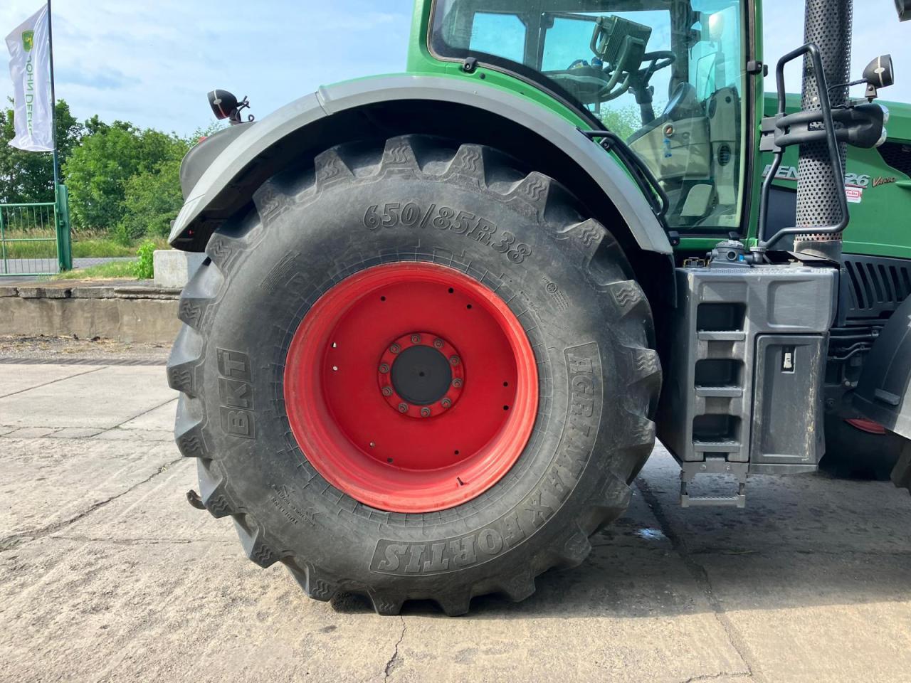 Fendt 826 Profi Plus - Traktorius: foto 5 Fendt 826 Profi Plus - Traktorius: foto 5