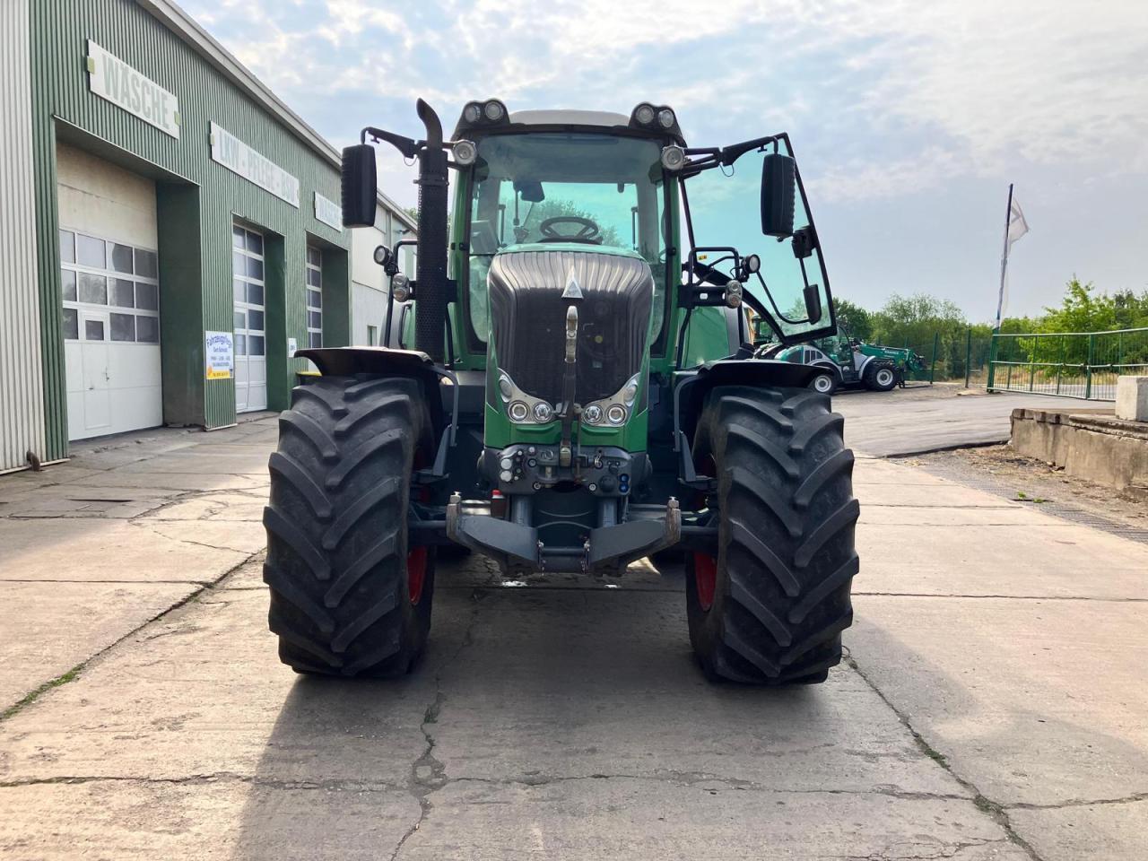 Fendt 826 Profi Plus - Traktorius: foto 2 Fendt 826 Profi Plus - Traktorius: foto 2