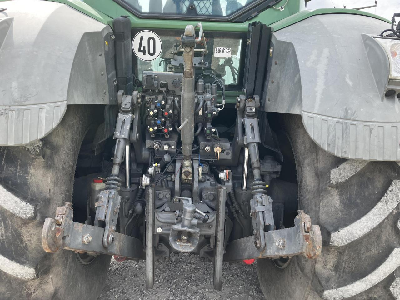 Fendt 828 Vario Profi Plus - Traktorius: foto 5 Fendt 828 Vario Profi Plus - Traktorius: foto 5