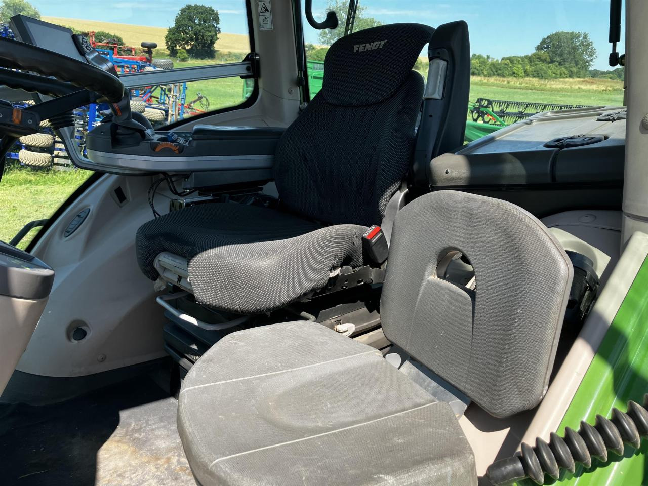 Traktorius Fendt 828 Vario: foto 7