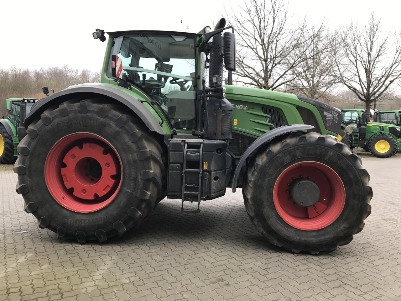 Fendt 933 Profi Plus - Traktorius: foto 2 Fendt 933 Profi Plus - Traktorius: foto 2