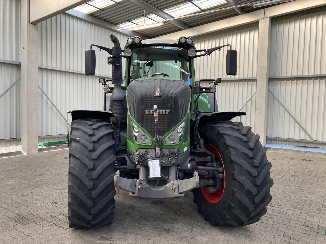 Fendt 933 Vario Profi Plus - Traktorius: foto 3 Fendt 933 Vario Profi Plus - Traktorius: foto 3