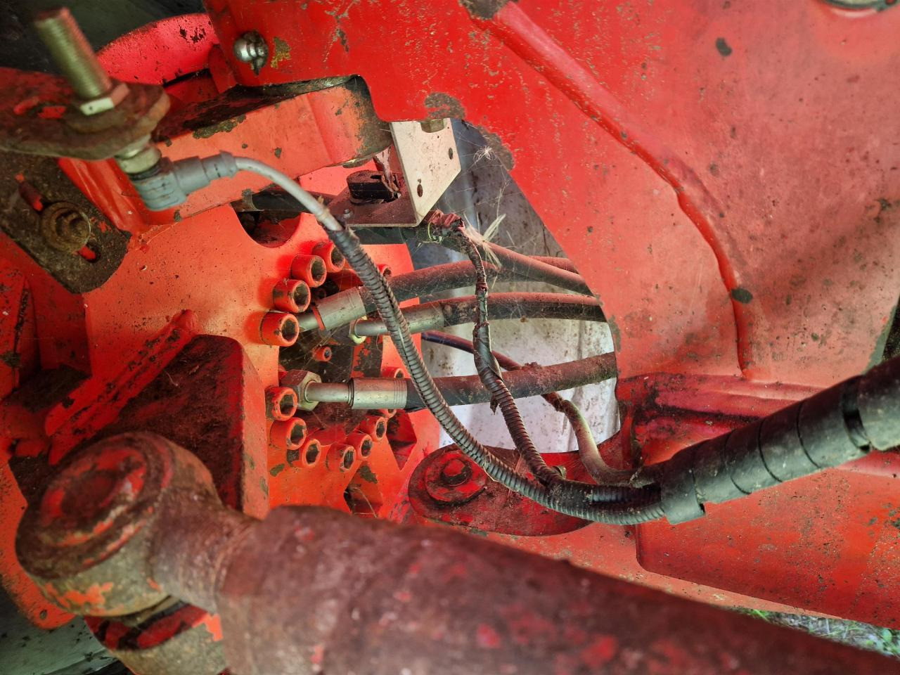 Grimme SE 150-60 - Bulvių kombainas: foto 4 Grimme SE 150-60 - Bulvių kombainas: foto 4