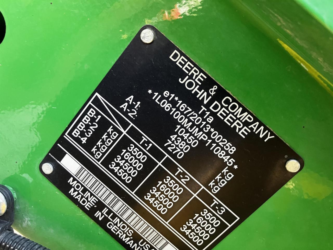 Traktorius John Deere 6100M: foto 13