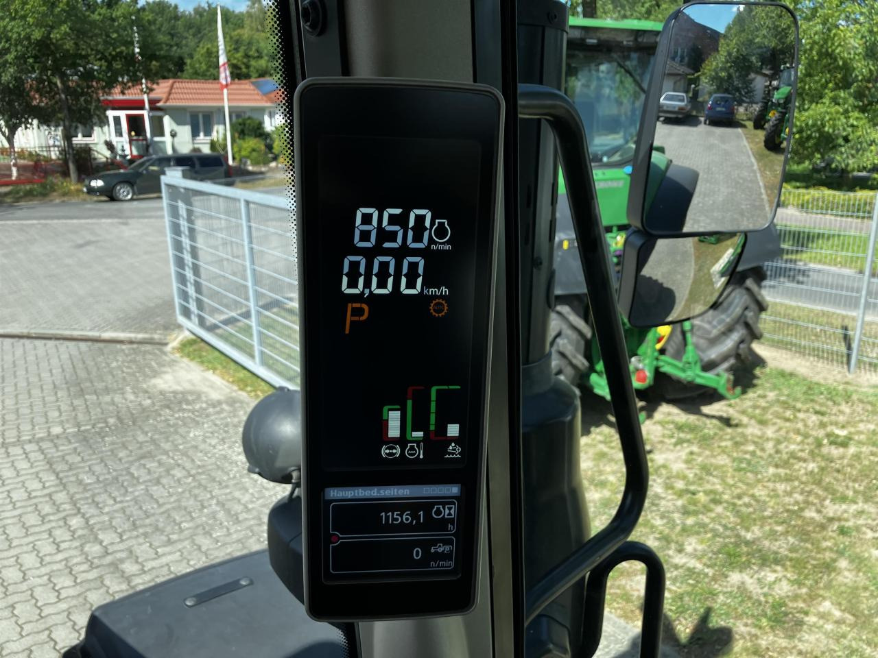 Traktorius John Deere 6100M: foto 8