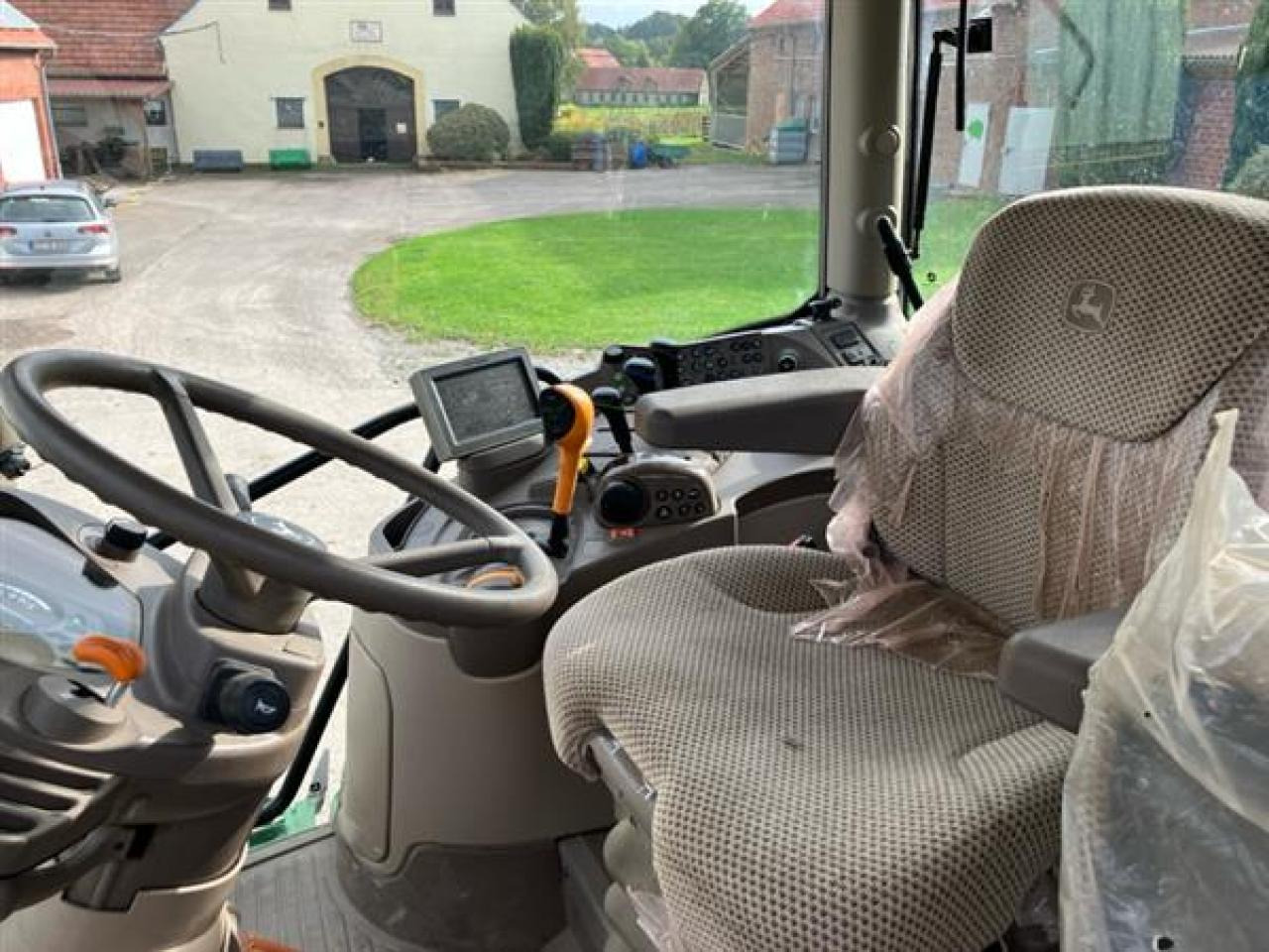 John Deere 6130R - Traktorius: foto 5 John Deere 6130R - Traktorius: foto 5