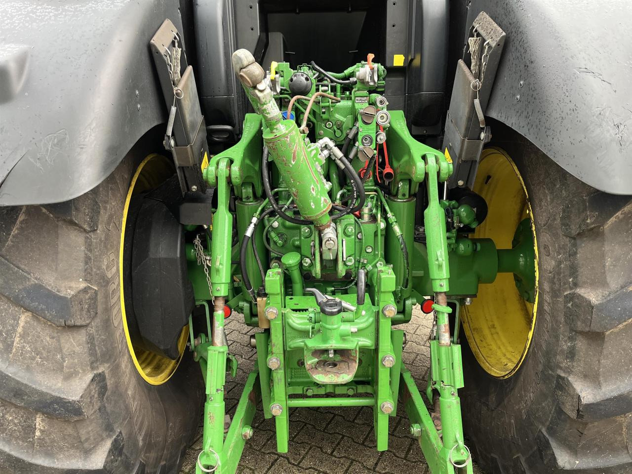 John Deere 6190R - Traktorius: foto 5 John Deere 6190R - Traktorius: foto 5
