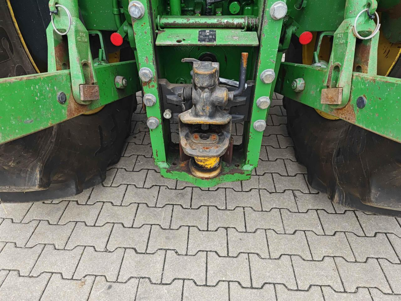 John Deere 6210R - Traktorius: foto 5 John Deere 6210R - Traktorius: foto 5