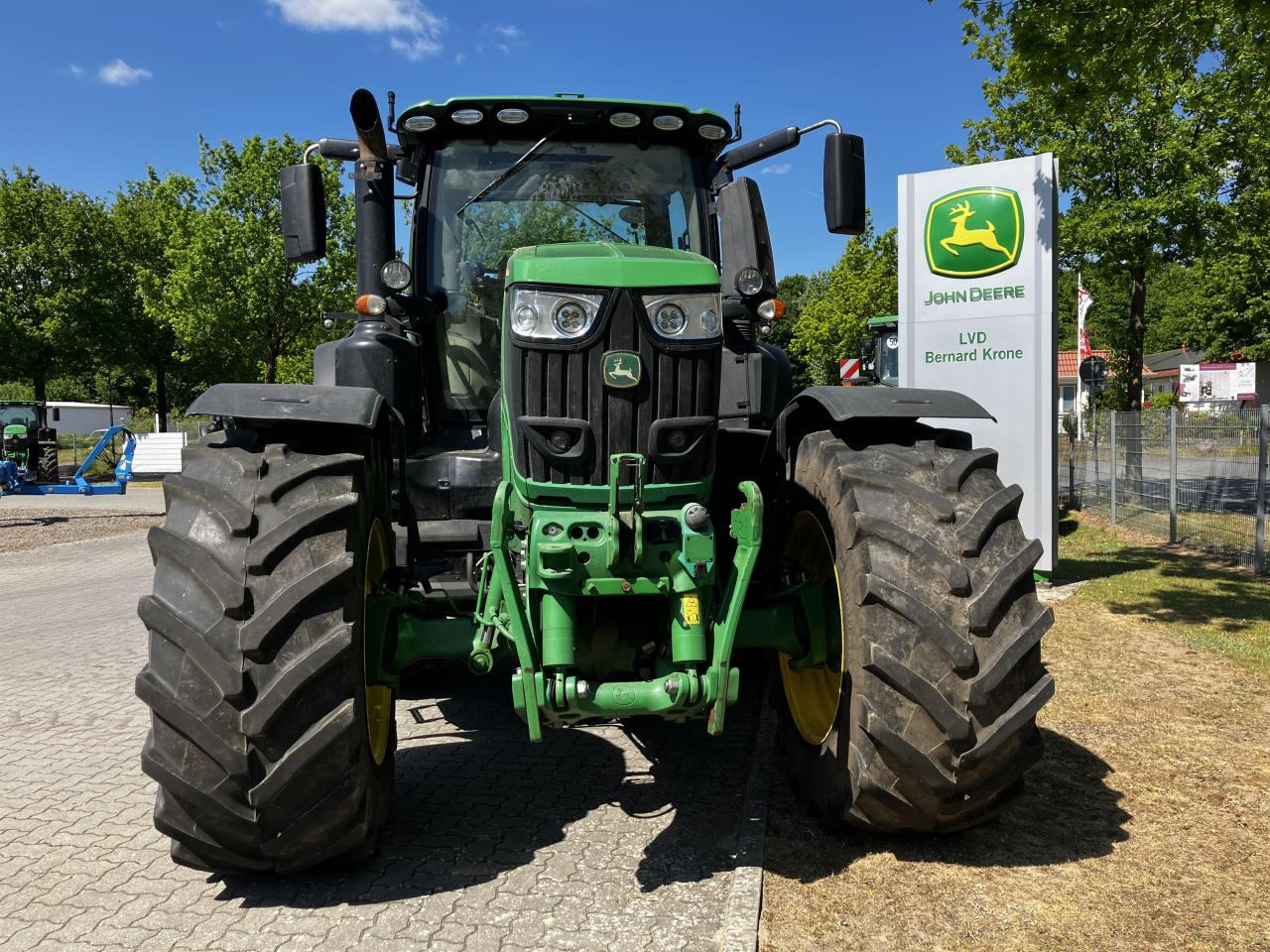 John Deere 6230R - Traktorius: foto 3 John Deere 6230R - Traktorius: foto 3