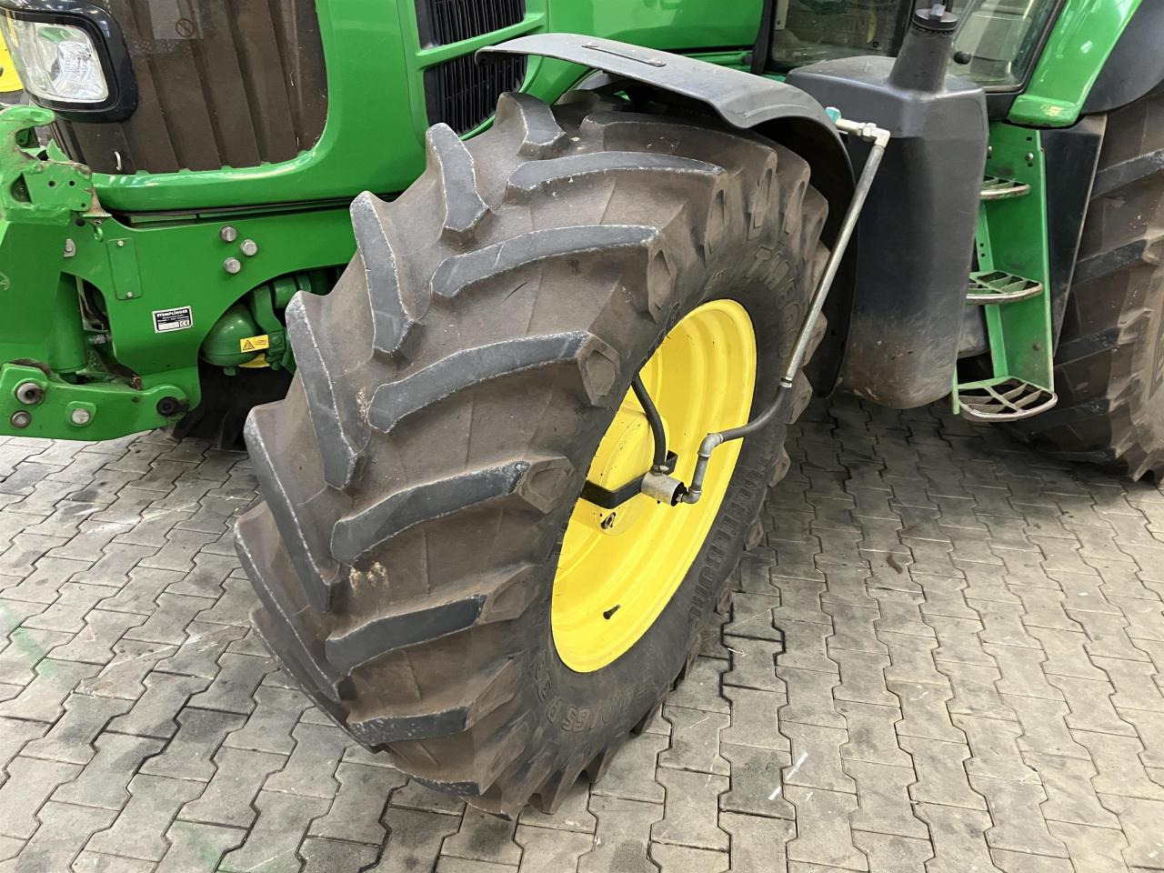 John Deere 6830 Premium - Traktorius: foto 2 John Deere 6830 Premium - Traktorius: foto 2