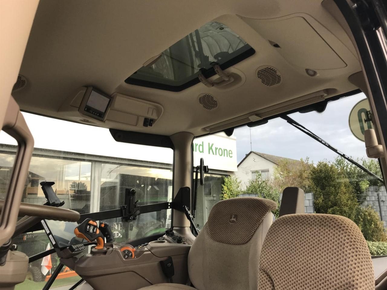 John Deere 6R 140 - Traktorius: foto 3 John Deere 6R 140 - Traktorius: foto 3