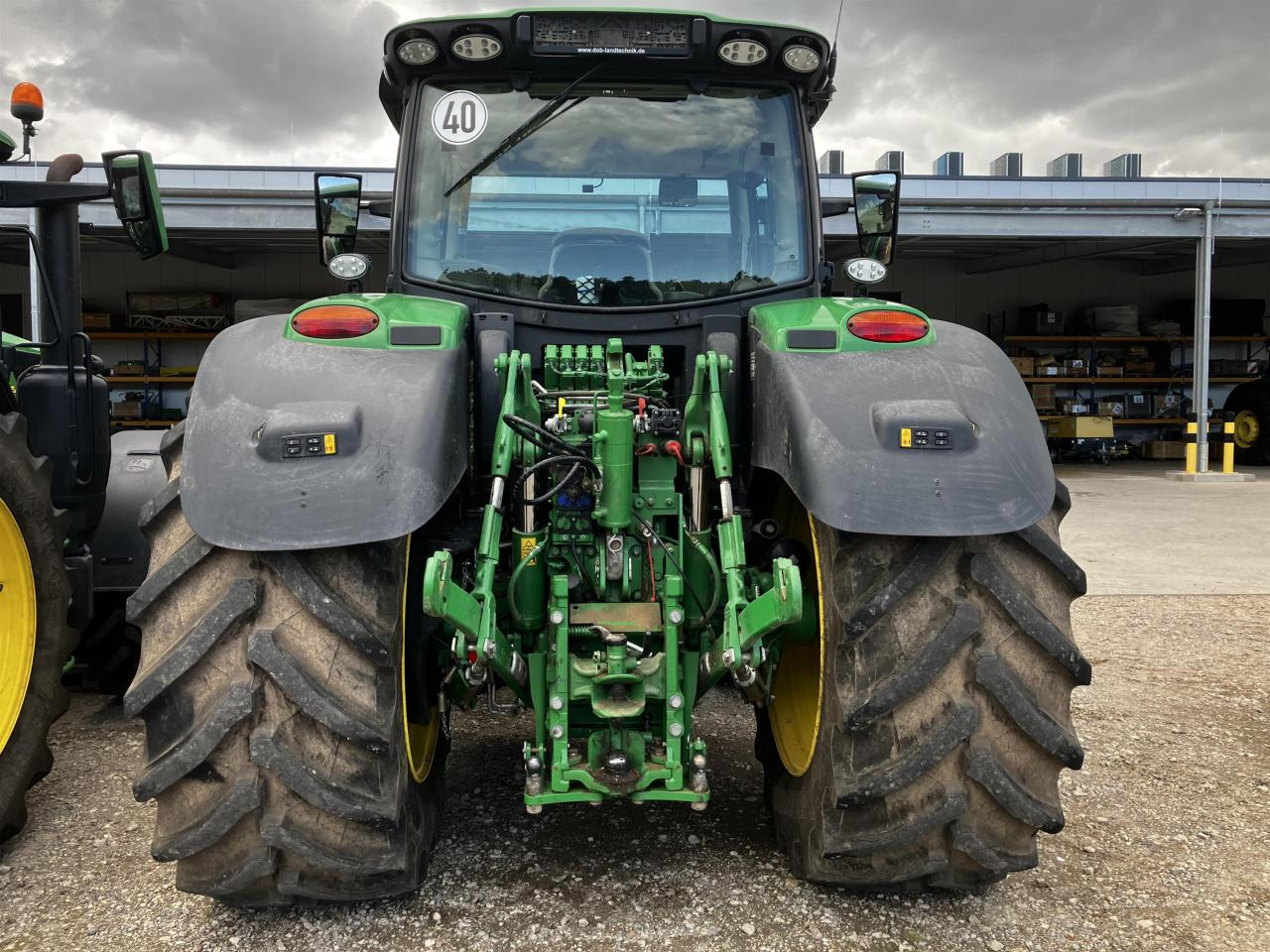 John Deere 6R 185 - Traktorius: foto 5 John Deere 6R 185 - Traktorius: foto 5