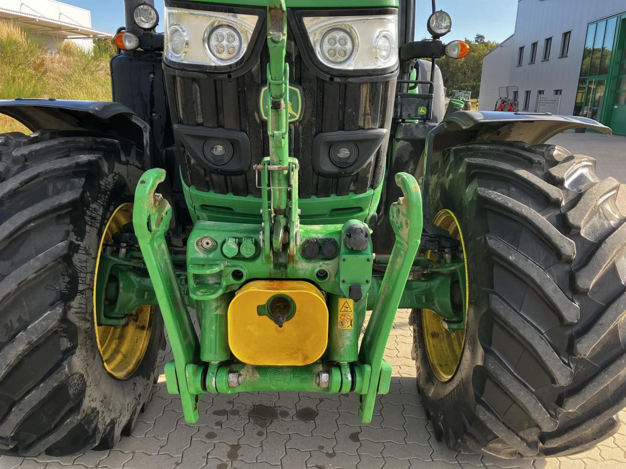 John Deere 6R 185 - Traktorius: foto 4 John Deere 6R 185 - Traktorius: foto 4