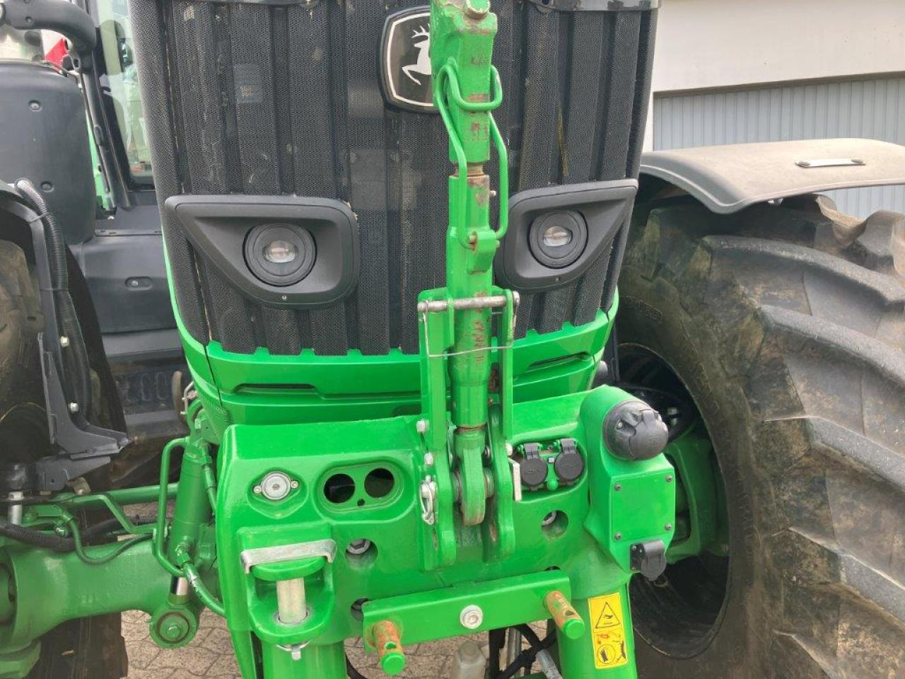 John Deere 6R 250 - Traktorius: foto 3 John Deere 6R 250 - Traktorius: foto 3