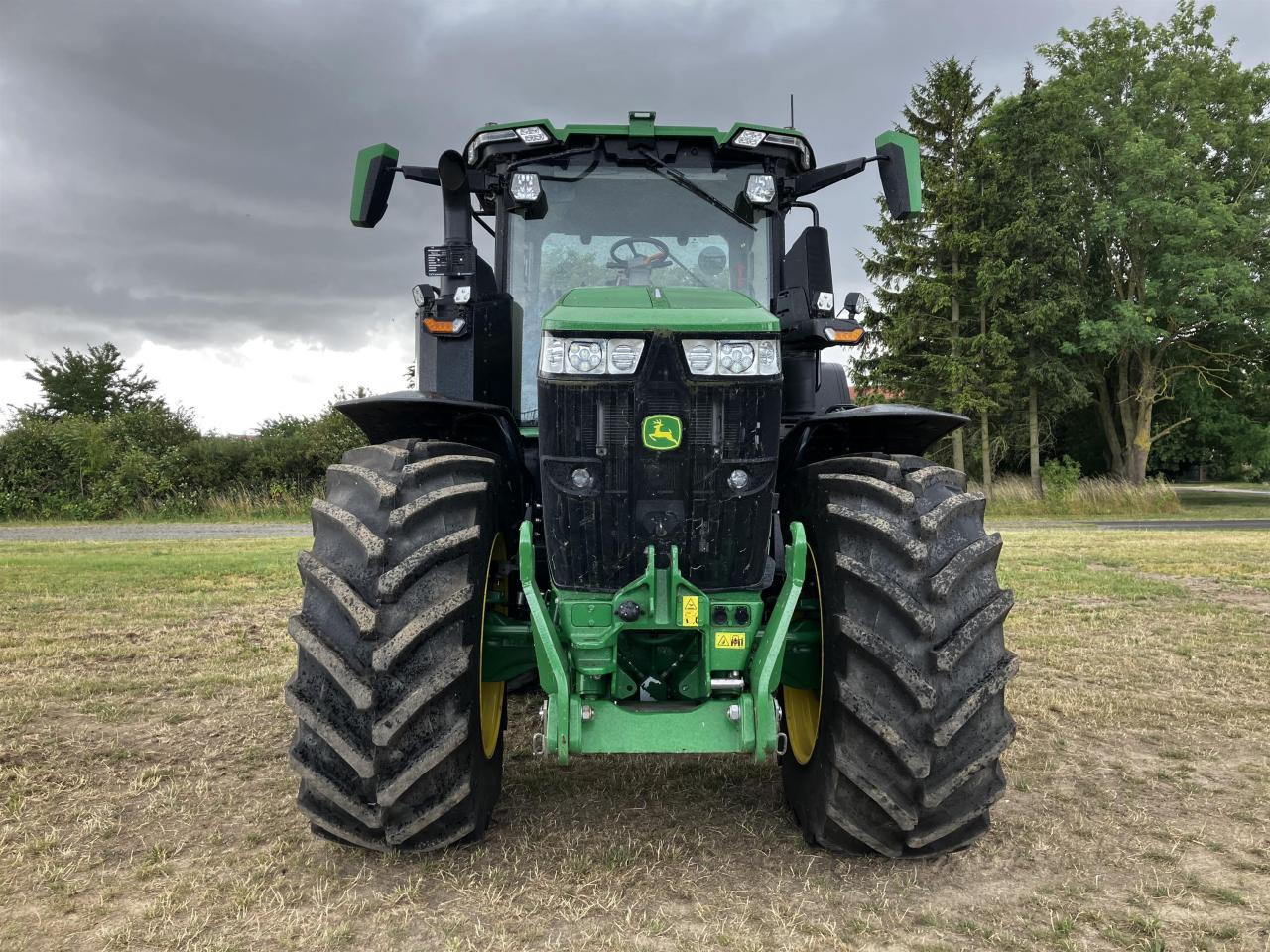 John Deere 7R 310 - Traktorius: foto 3 John Deere 7R 310 - Traktorius: foto 3