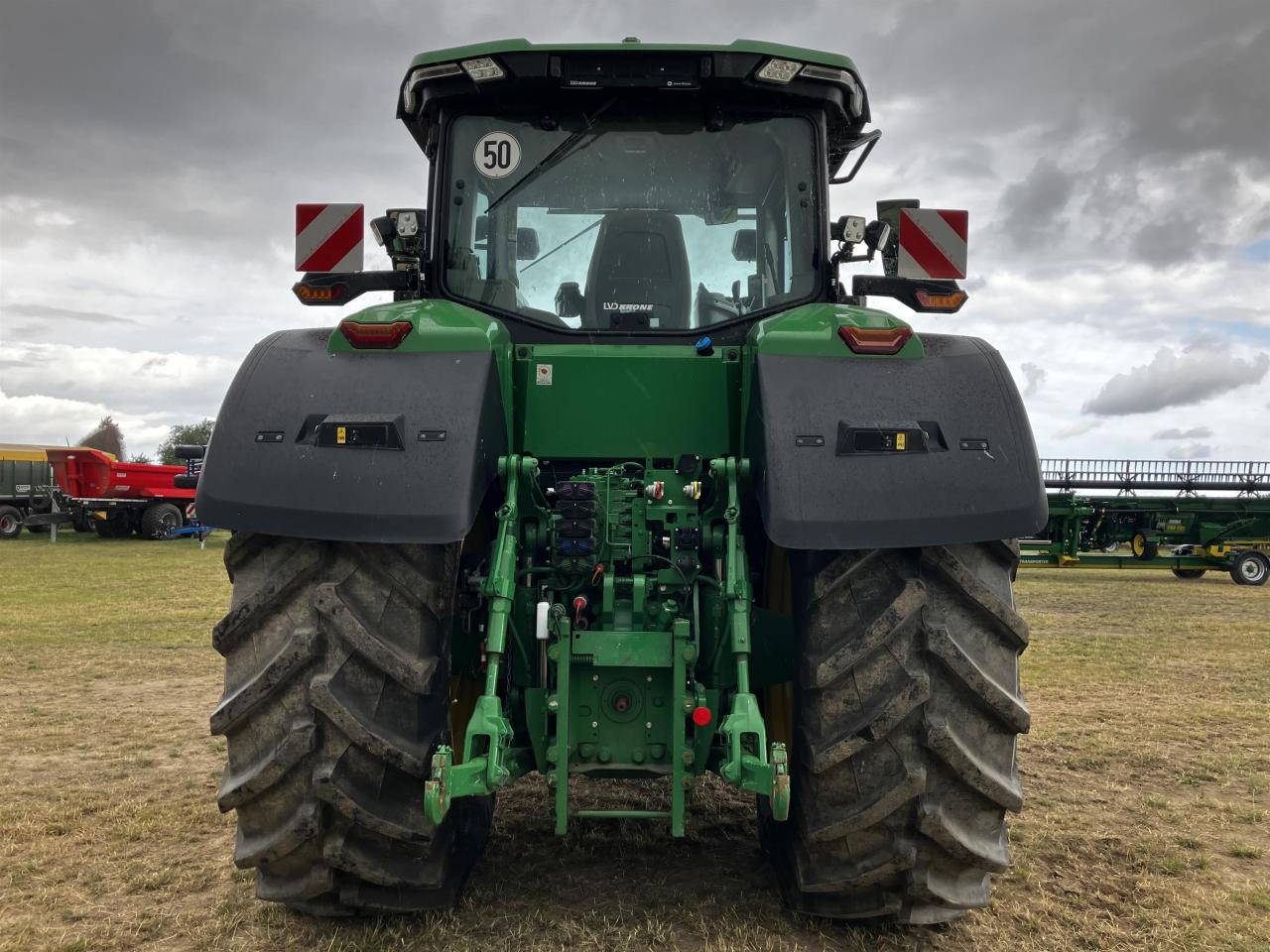 John Deere 7R 310 - Traktorius: foto 5 John Deere 7R 310 - Traktorius: foto 5