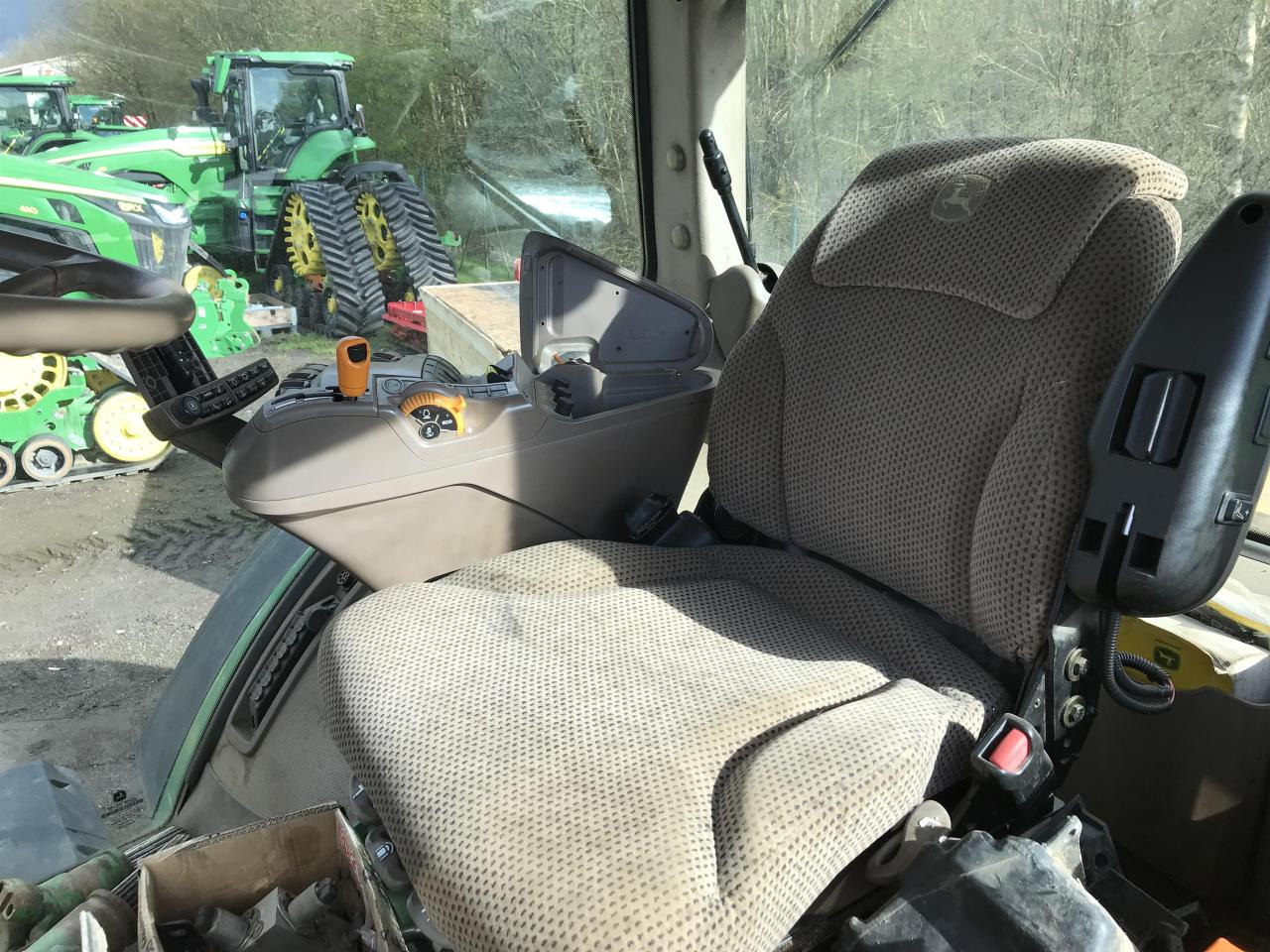 John Deere 8295R - Traktorius: foto 5 John Deere 8295R - Traktorius: foto 5