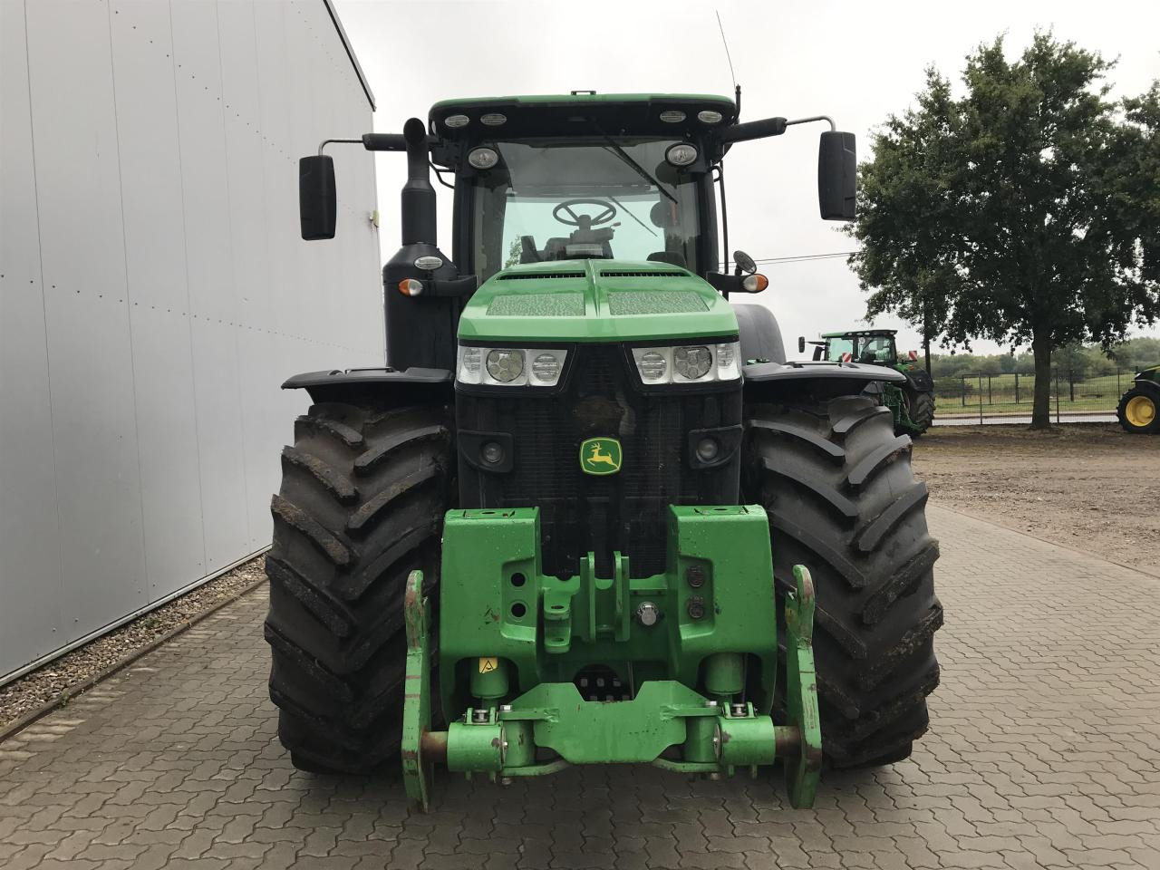 John Deere 8400R - Traktorius: foto 3 John Deere 8400R - Traktorius: foto 3