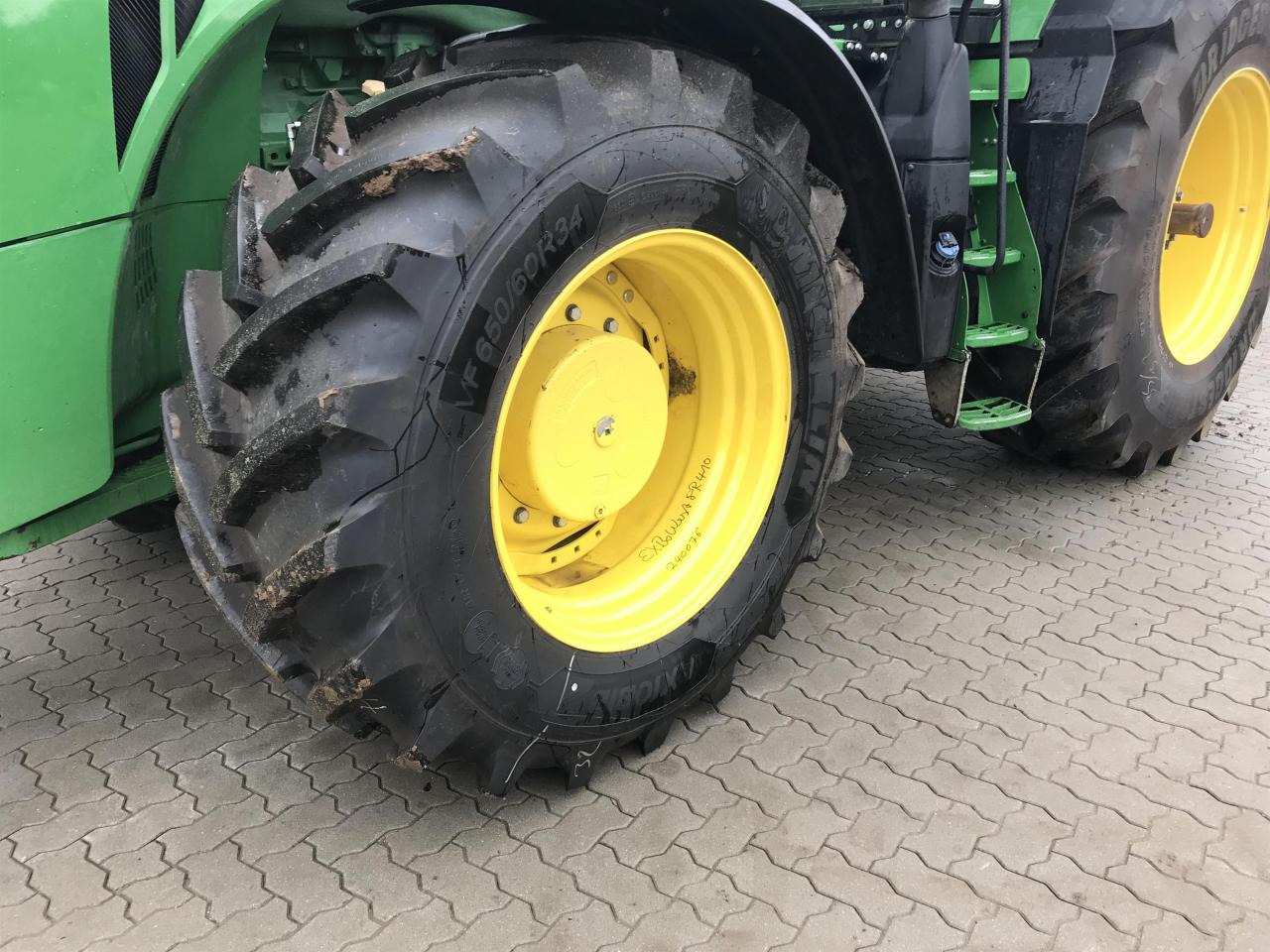 Traktorius John Deere 8400R: foto 9