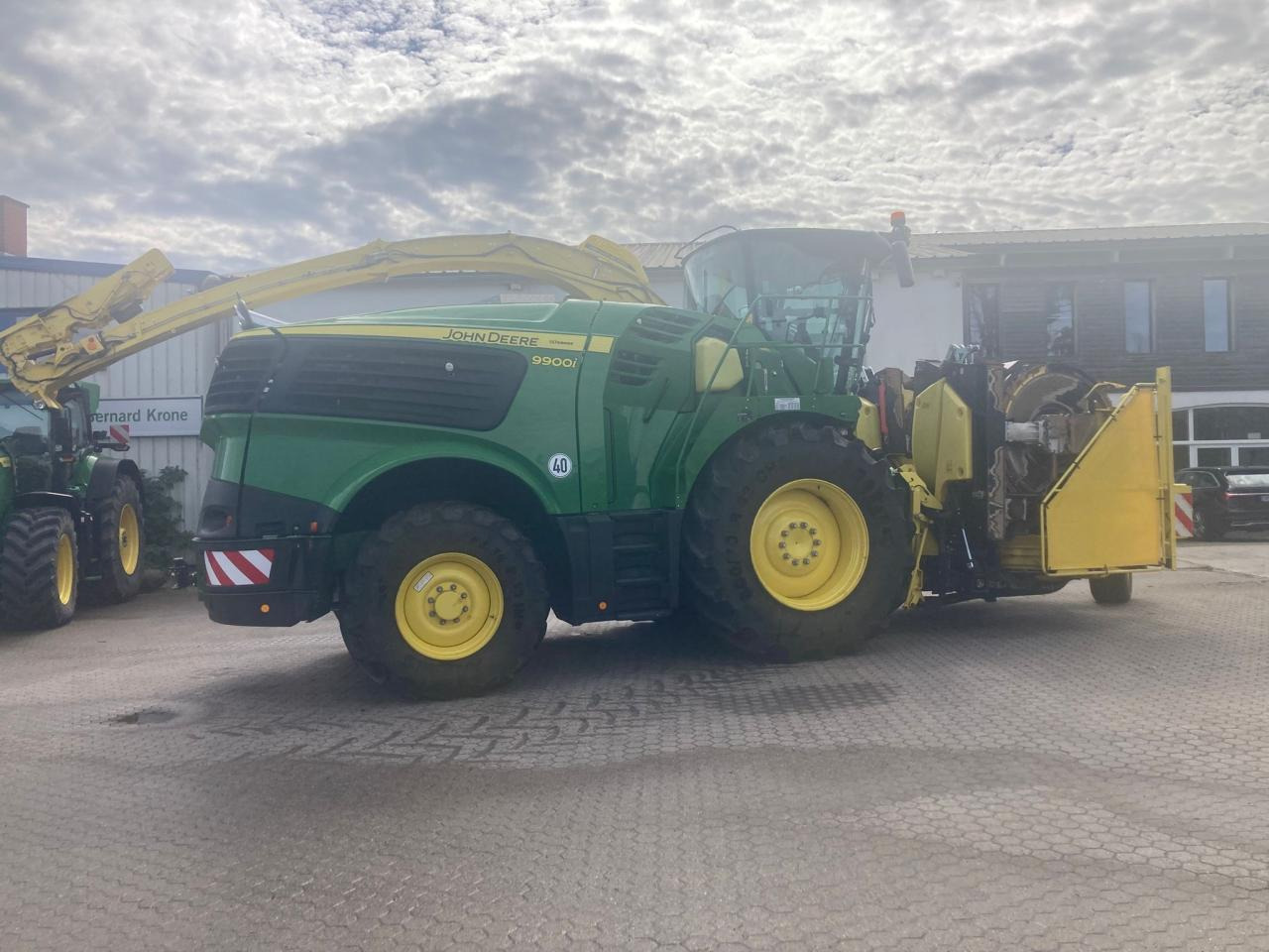 John Deere 9900i - Pašarų kombainas: foto 4 John Deere 9900i - Pašarų kombainas: foto 4